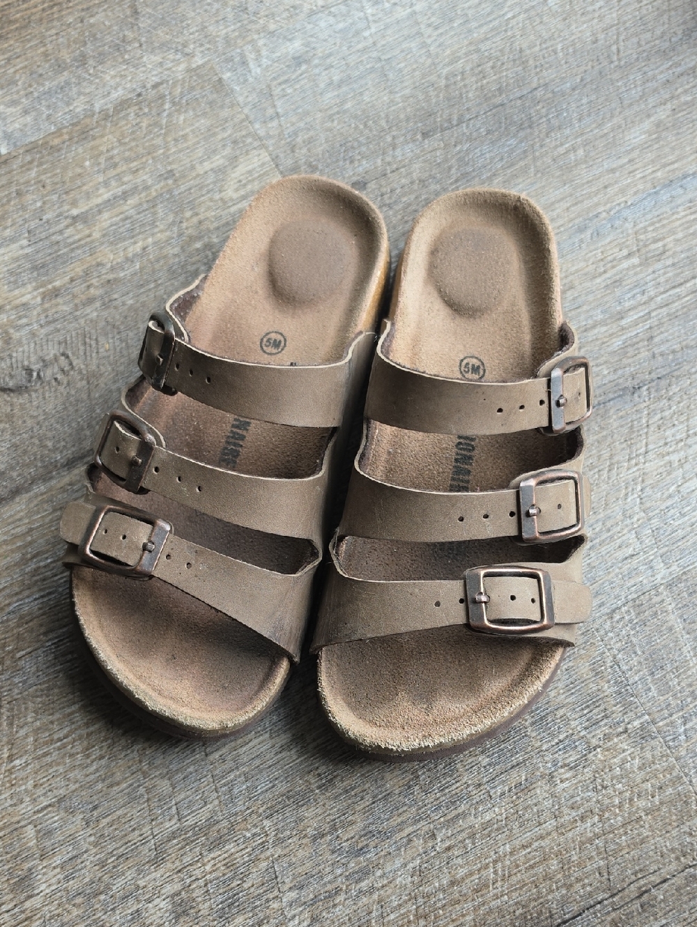 Brown Triple Strap Buckle Sandals